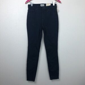 NWT Universal Thread hi-rise skinny size 2
